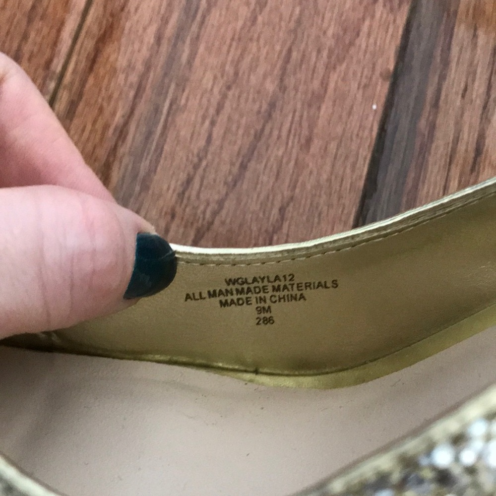 Gold slingback peeptoe Guess stilettos - Picture 6 of 7